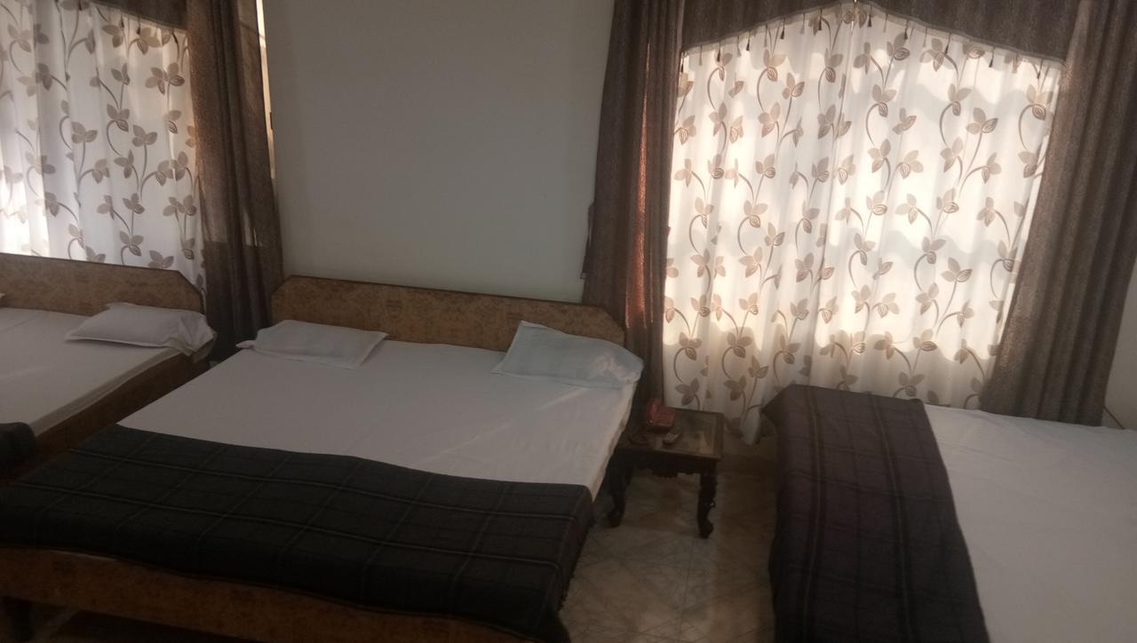Grand Galaxy Hotel Krishna Nashik Exterior foto